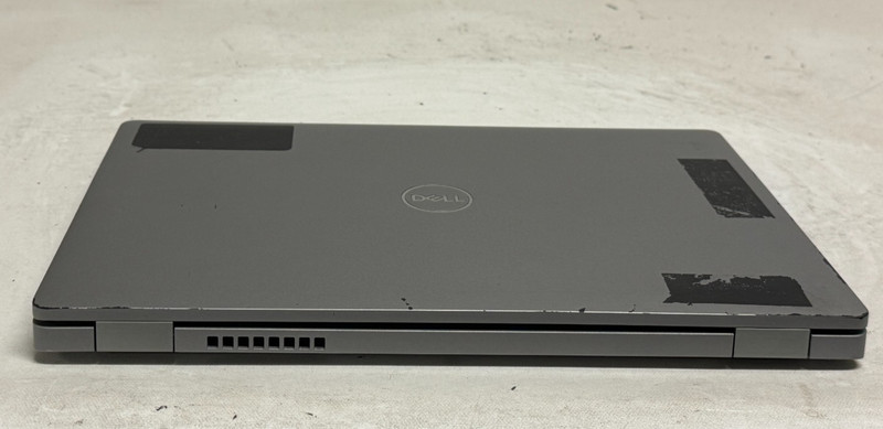 Dell Latitude 5310 13.3" (i7-10610u - 16GB RAM - 256GB SSD - Win11Home) gallery