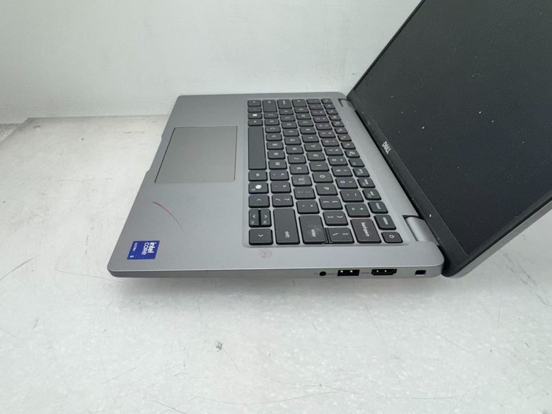 Dell Latitude 5450 Intel Ultra 5 125U 16GB RAM 256G SSD W/AC *READ* gallery