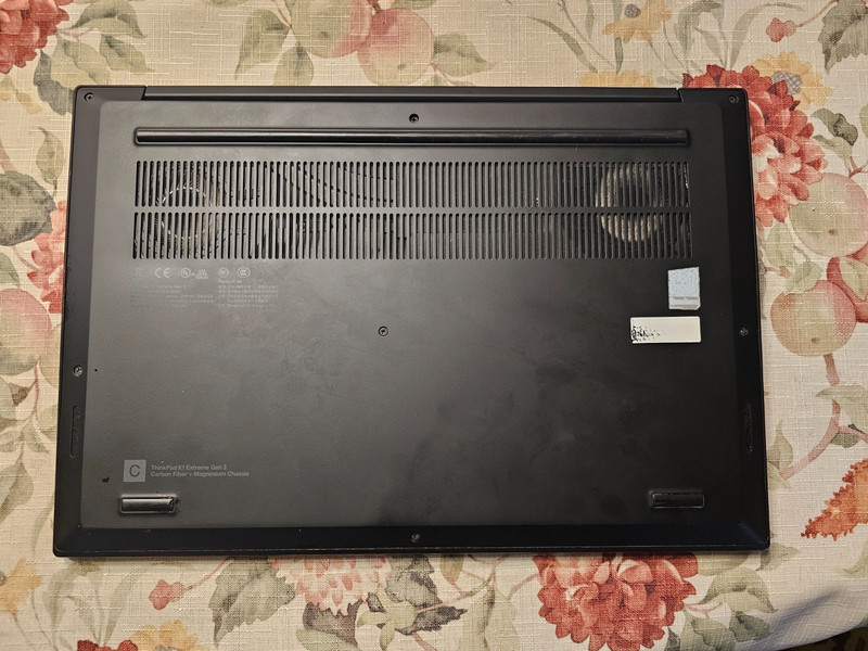 Lenovo ThinkPad X1 Extreme Gen 3 15.6" 4K Touch i9-10885H 32GB 512GB+500GB gallery