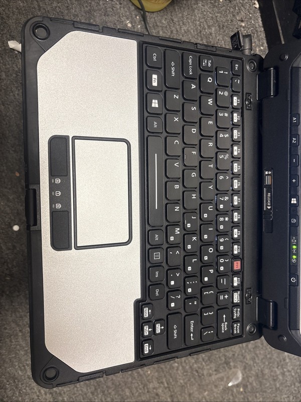 Panasonic Toughbook CF-20 i5-7Y57 1.2GHz 8GB Ram No Hard Drive 490 Hours gallery