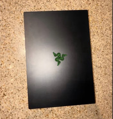 Razer Blade 16 16″ Gaming Laptop i9 13th Gen 32GB 2TB SSD 4K Win11 Black