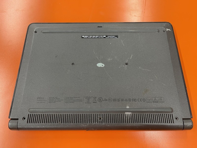 Dell P22T laptop for parts/repair gallery