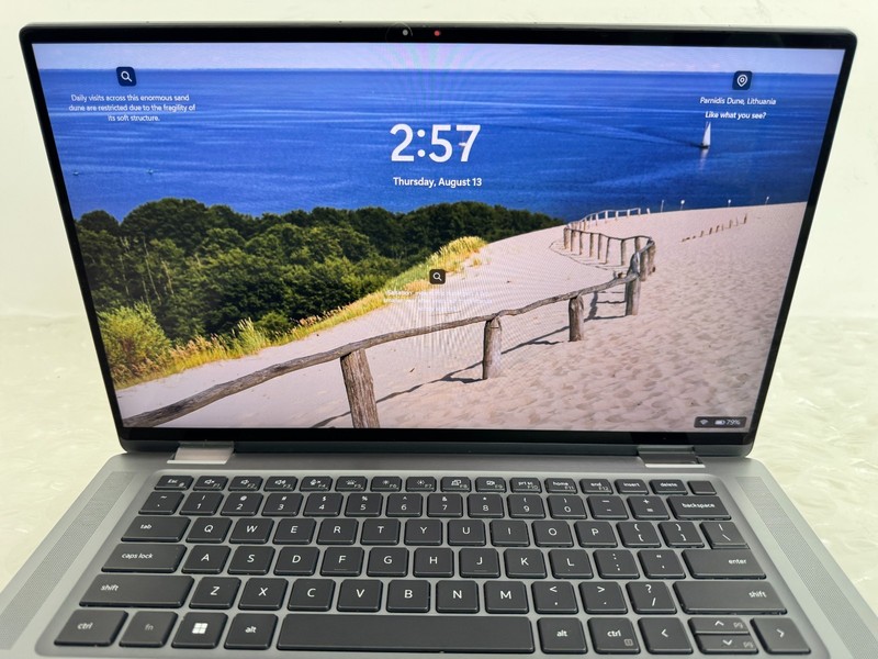 Dell Latitude 9520 2-in-1 i7-1185G7 16GB 512GB SSD 15" FHD Touch Win 11 Pro gallery