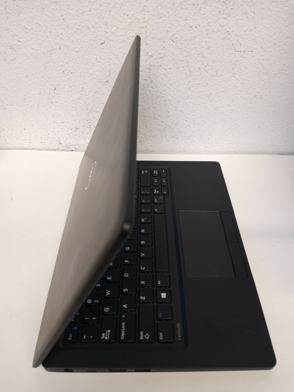 Dell Latitude 5280 12.5" Intel Core I3-7100U 2.40GHz 4GB DDR4 500GB HDD Win11 gallery