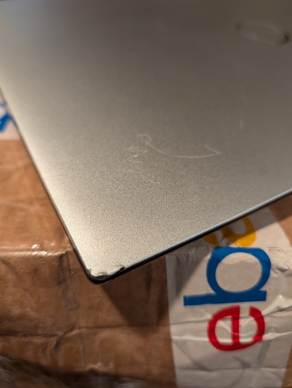 Dell XPS 9720 12th Gen i7-12700H 1TB SSD 32GB DDR5 MEMORY RTX 3050 XPS 17 gallery