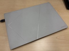 ASUS ZenBook S 14 UX5406A Intel Core Ultra 7 Laptop 32GB + 1TB