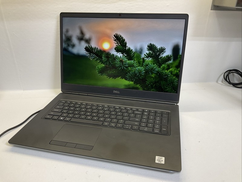 Dell Precision 7750 Laptop 17.3” i9-10th Gen 16GB RAM 500GB SSD RTX 4000 GPU W11 gallery