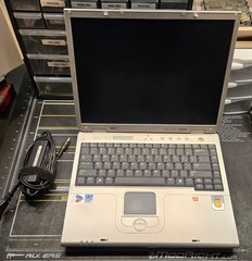 Vintage MPC Transport T2200 (Intel Pentium M @ 1.6 GHz, 768 MB RAM, WinXP Pro)