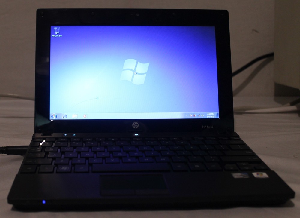 HP Mini 5103 Netbook – Intel Atom N455 – 2GB RAM – 100GB HDD – Windows 7 Starter