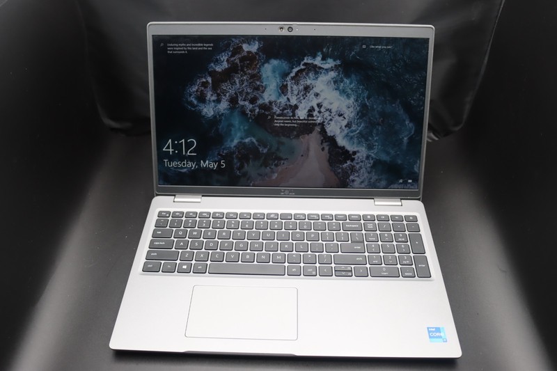 Dell Latitude 5520 256GB SSD i7-1165G7 16GB RAM Iris Xe Graphics Windows 11Pro gallery