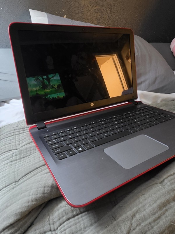 HP Pavilion 15.6in Notebook Laptop Intel Core i7 Extreme 5th Gen Red/Silver gallery