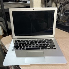 APPLE MACBOOK AIR 13″ EARLY 2015 CORE I5-5250U 1.6GHZ 8GB RAM NO HD