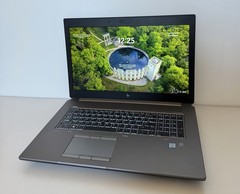 HP ZBook 17 G5 i7-8750H 16GB 1TB SSD NVIDIA Quadro P2000 17″ Workstation Laptop