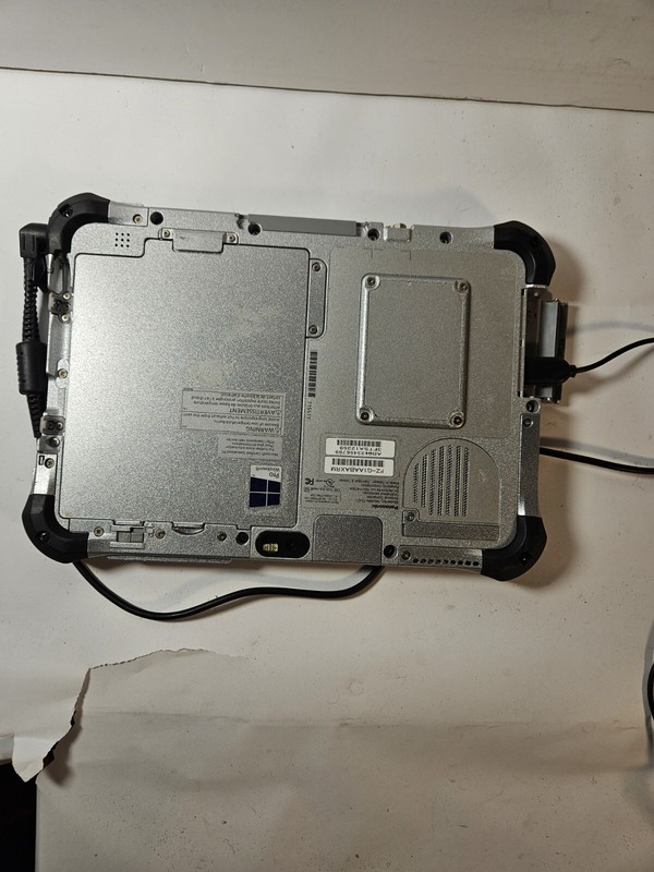 Panasonic Toughpad FZ-G1, Core i5-3437U 4GB RAM, 128GB SSD, Win10P, 1770 hours gallery