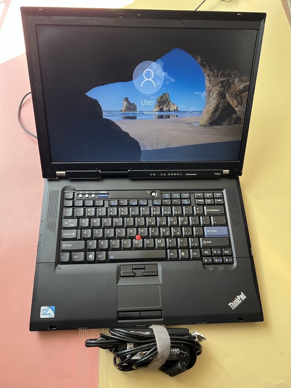 Lenovo Thinkpad R500 15.6" Intel Celeron 4GB RAM 128GB SSD WEBCAM BLUETOOTH gallery