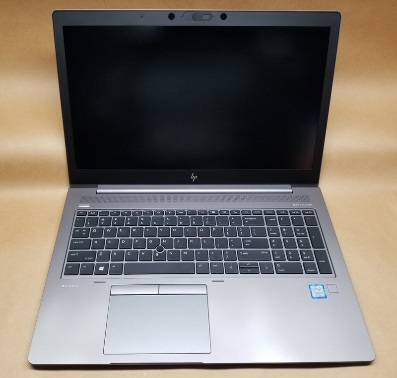 HP Zbook 15u G5 15.6" Laptop i7-8550U, 12GB RAM 256GB SSD PRO WX 3100 WIN 11 PRO gallery