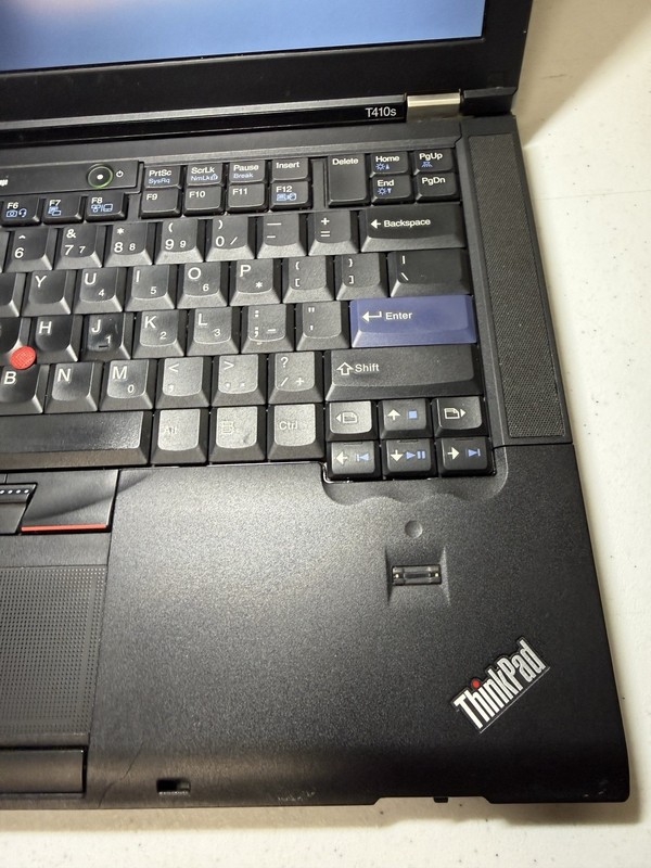 Lenovo ThinkPad T410s Intel i5 M520 2.4GHz 3GB RAM Win 10 Pro 64 Bit Nice Screen gallery