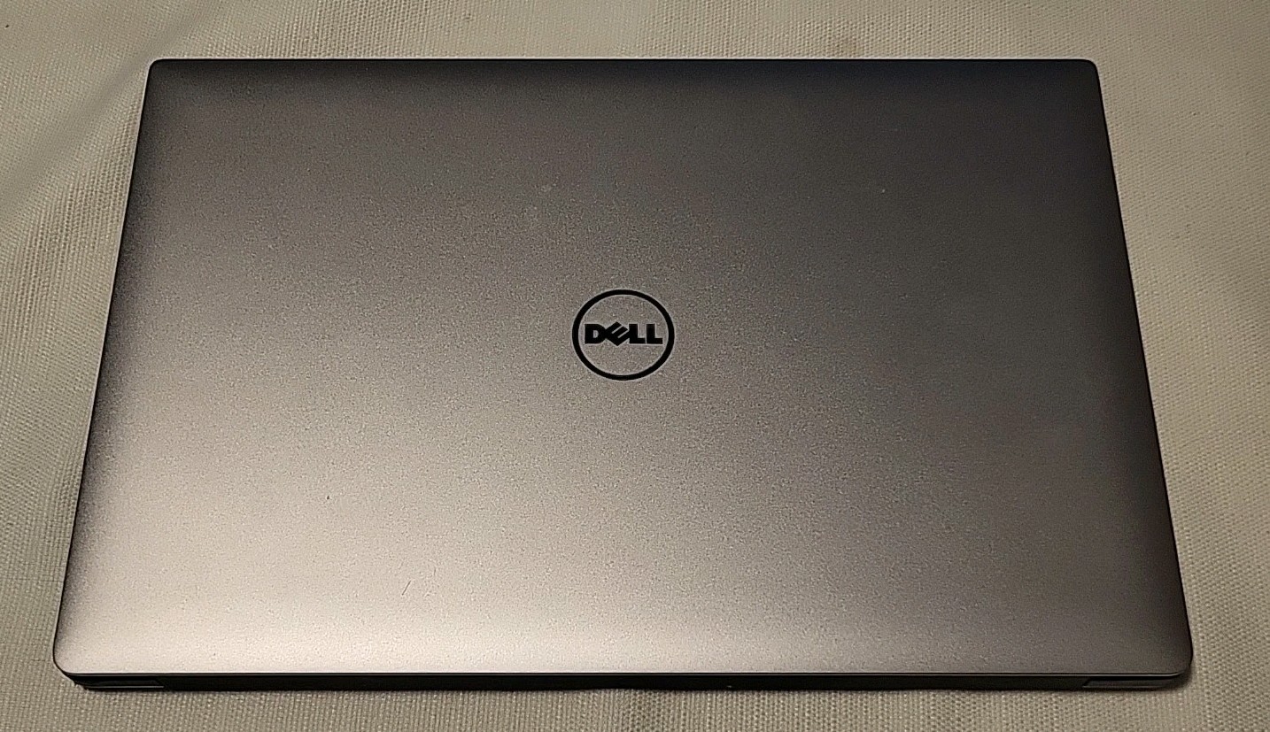DELL XPS P56F Laptop - For Parts or Repair Only - Doesn't Power On gallery