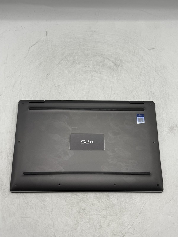 Dell XPS 13 9365 2in1 13.3” FHD i7-7Y75 16GB RAM READ gallery