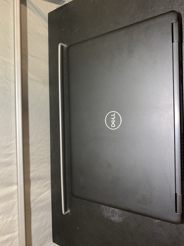 Dell Latitude 5490 i5-8350U 16GB 256GB SSD Win11 14in FHD Touchscreen Black gallery