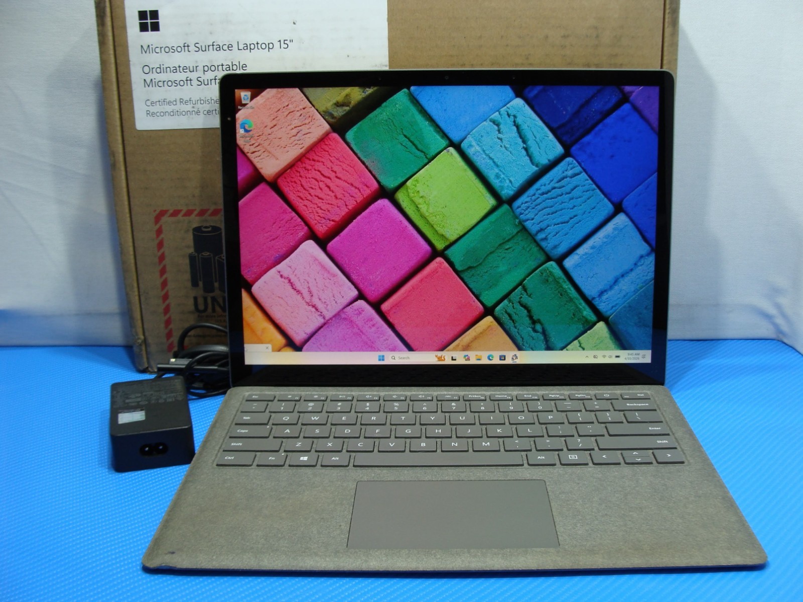 MS Surface Laptop 1769 13.5" 2256x1504 TOUCH i7-7th 2.5GHz 8GB 256GB SSD W11P gallery
