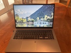 2020 ASUS VivoBook 15 15.6 Inch FHD 1080P Laptop (AMD Ryzen 3 3200U up to 3.5GHz