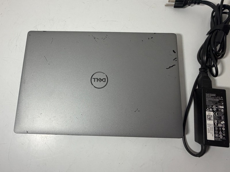 Dell Latitude 5410 laptop 14" i7-10610U 16GB RAM 512GB NVMe Win 11 Pro gallery