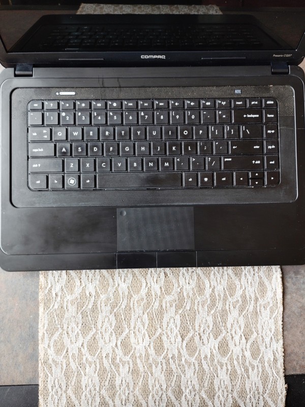 Compaq Presario CQ57 15.6in Read Description gallery
