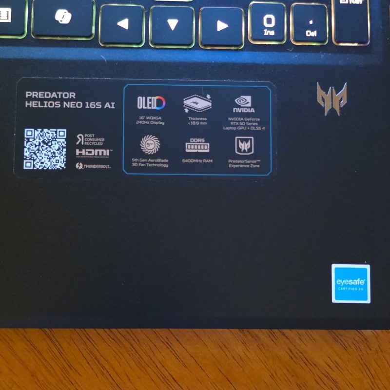 Acer Predator Helios Neo 16S AI 16" OLED QHD Ultra 9 275HX 16GB 954GB RTX 5060 gallery