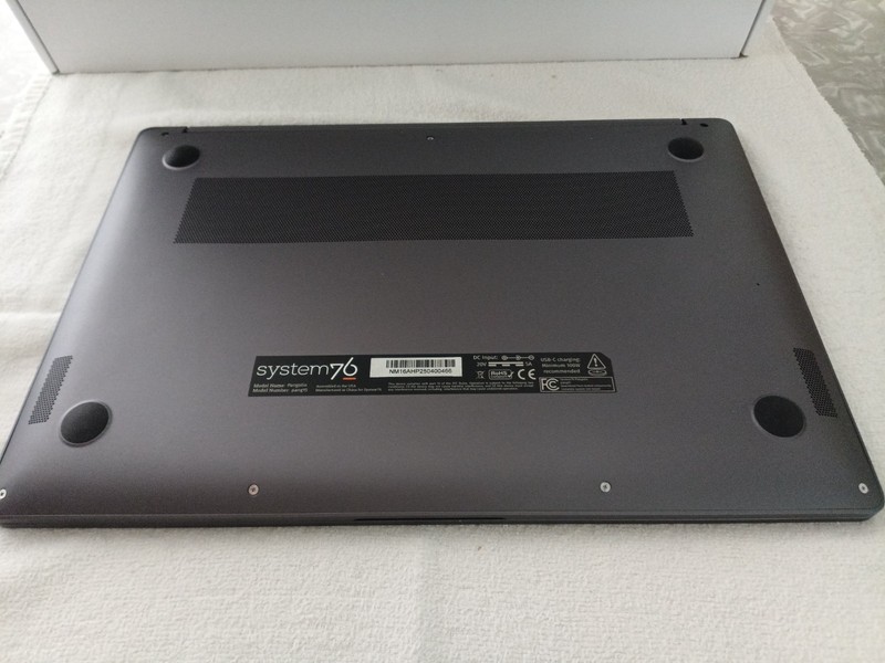System76 Pangolin Laptop 16″, AMD Ryzen 9-8945HS, 32GB RAM, 1TB SSD, Mint Cond!! gallery