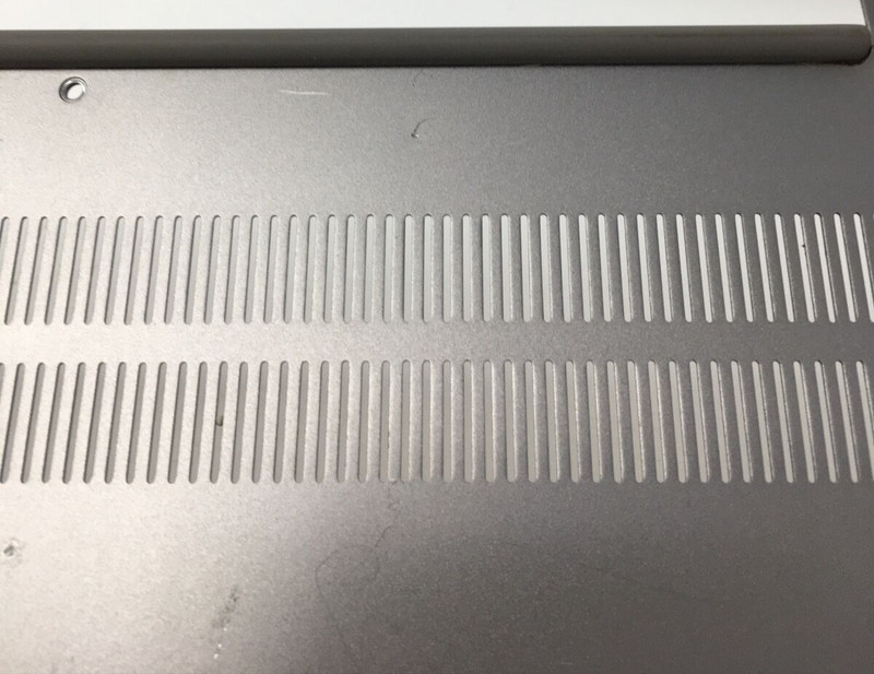 Lenovo ThinkBook 13s G2 ITL Bottom Cover - Top Cover Scratched gallery