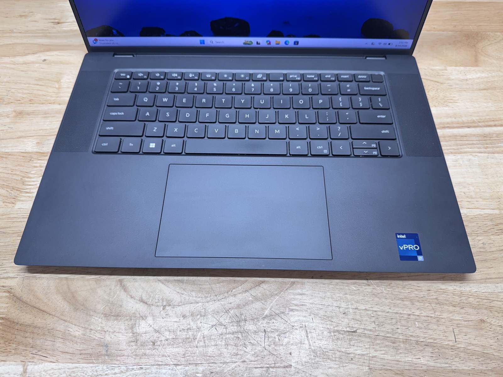 Dell Precision 5680 16" Laptop Intel Core i7, 512GB SSD, 32GB RAM, W11 gallery