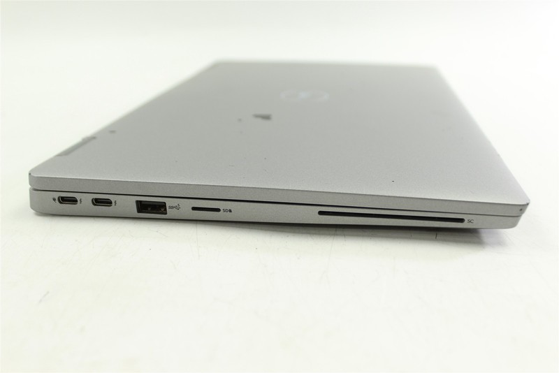 Dell Latitude 5330 13.3" FHD Touch i7-1265U 1.8GHz 256GB SSD 16GB RAM W11H gallery