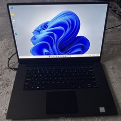 Dell XPS 15 9570 15″ FHD I7-8750H 512GB SSD 16GB W11P office