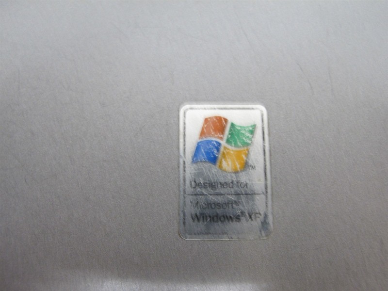 Dell Inspiron 1150 Laptop PP08L Intel Celeron 2.60 GHz No Ram No HDD - Damaged gallery