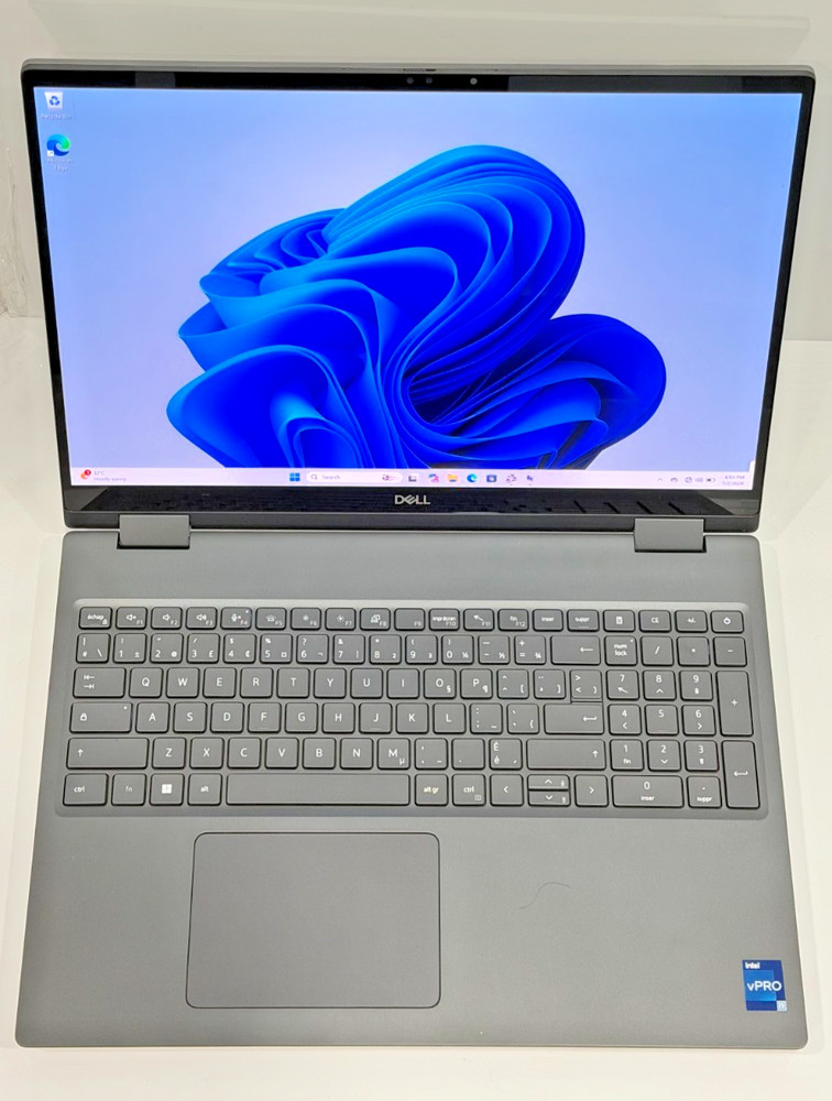 Dell Precision 7680/I9-13950HX/32GB/1TB SSD/RTX 2000 Ada 8GB/16" OLED 4K Touch