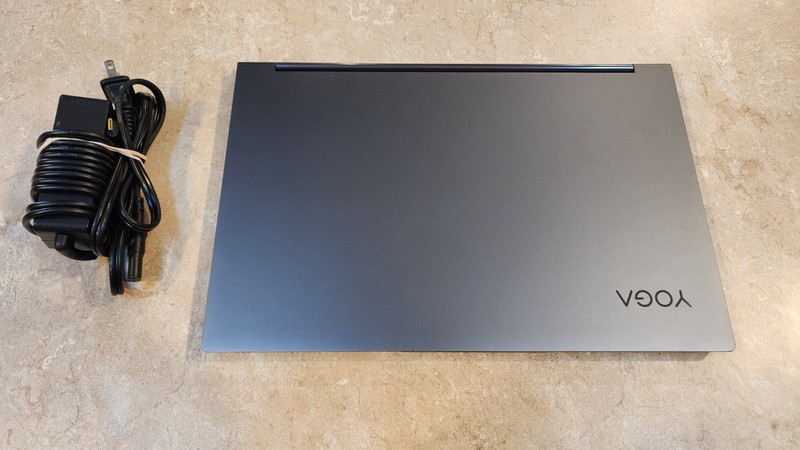 2-in-1 Touch Lenovo Yoga C940-14IIL 14" FHD i7-1065G7 512GB SSD 12GB RAM gallery