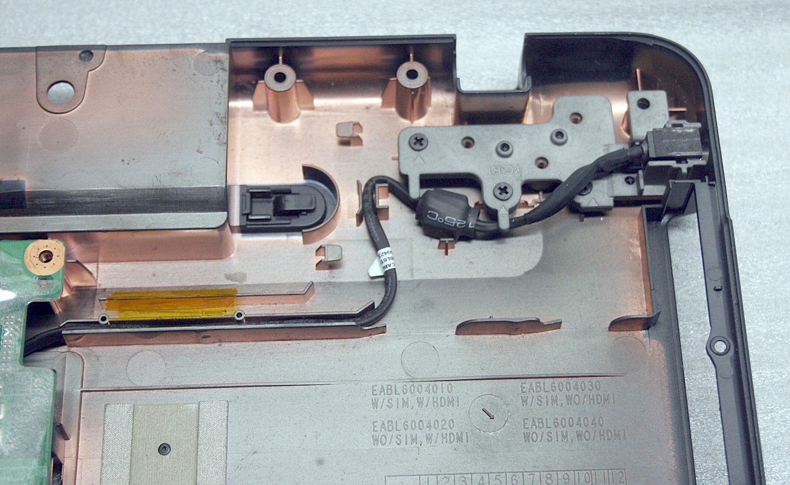 FOR PARTS - TOSHIBA SAT. L655D-S5066 LAPTOP - PSK2LU-00H001 gallery