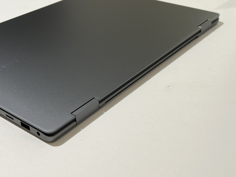 Samsung Galaxy Book5 PRO 360 16" Intel Ultra 7 32GB RAM 1TB SSD NP960QHA #084H gallery