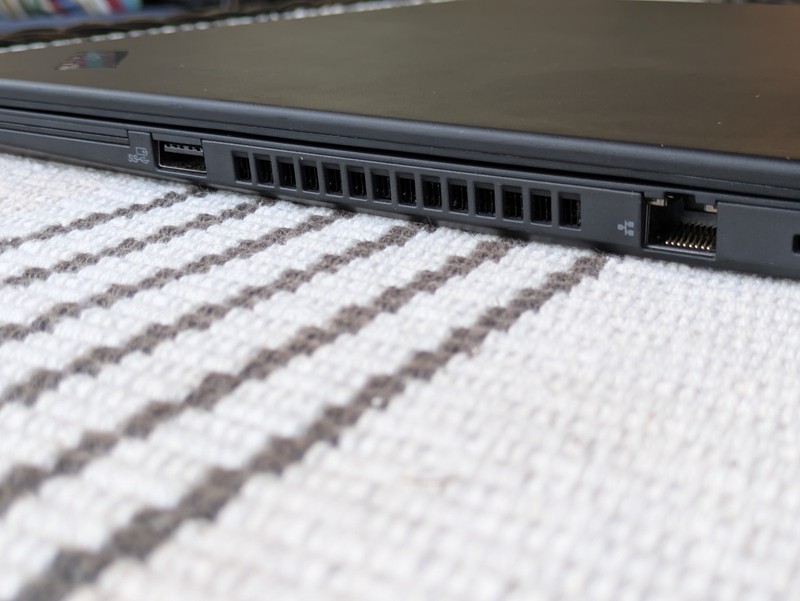 Lenovo ThinkPad T495 (Ryzen 5 Pro 3500U/24 GB RAM/500 GB SSD) gallery
