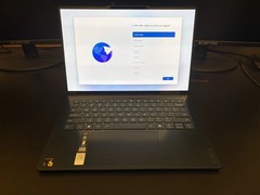 Lenovo Yoga Slim 7X, 14.5″ 90Hz OLED Touch, Snapdragon X Elite 78, 32GB, 1TB