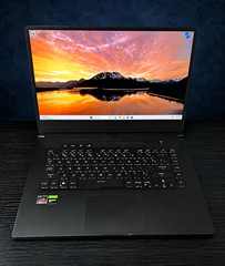 ASUS ROG Zephyrus G15 15.6” Ryzen 7 3750H GTX 1660 Ti Max-Q 16GB 477GB SSD Win11