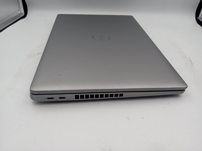 Dell Latitude 5520 15" Intel i5-1145G7 4GB RAM 128GB SSD W11 - NO BATTERY -RR gallery