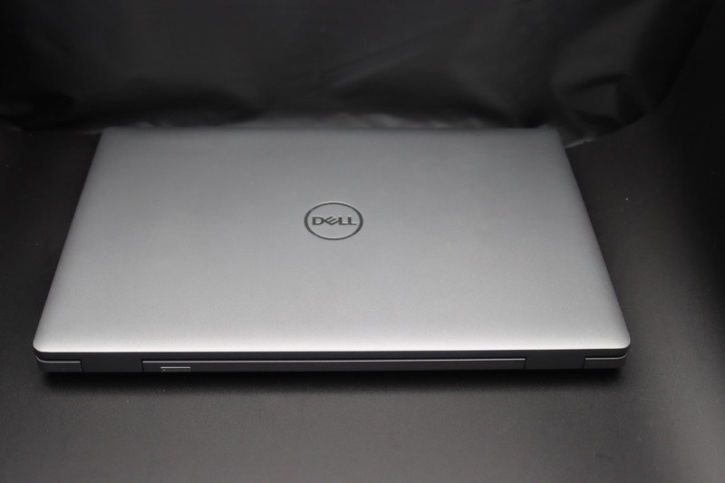 Dell Precision 3561 15.6" (500GB SSD, Intel Core i7-11800H, 16GB RAM) NVIDIA gallery