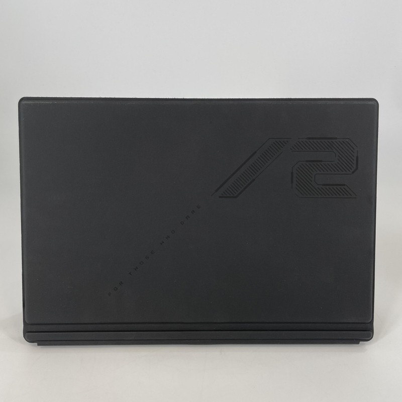 Asus ROG Flow Z13 GZ302 QHD+ TOUCH 3.0 GHz RYZEN AI MAX+ 395 64GB 1TB SSD 8060S gallery