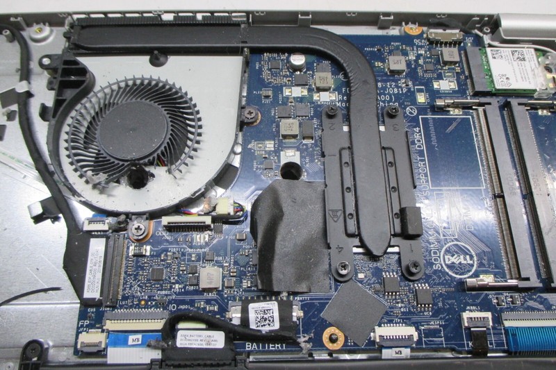 Dell Inspiron 5593 Intel Core i7-1065G7 NO HDD READ - FOR PARTS gallery