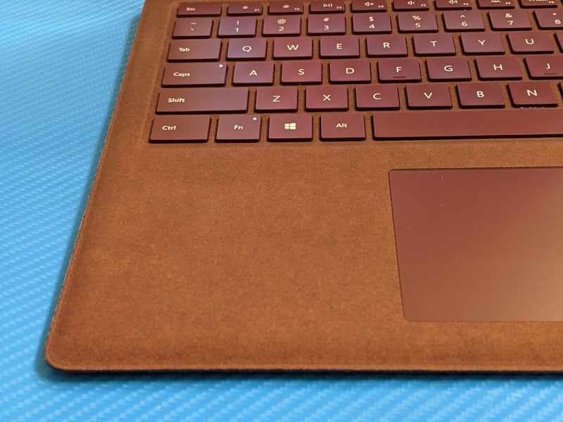 MS Surface Laptop 2 1769 13.5" 2256x1504 TOUCH i7-8th 1.9GHz 16GB 512GB SSD W11P gallery