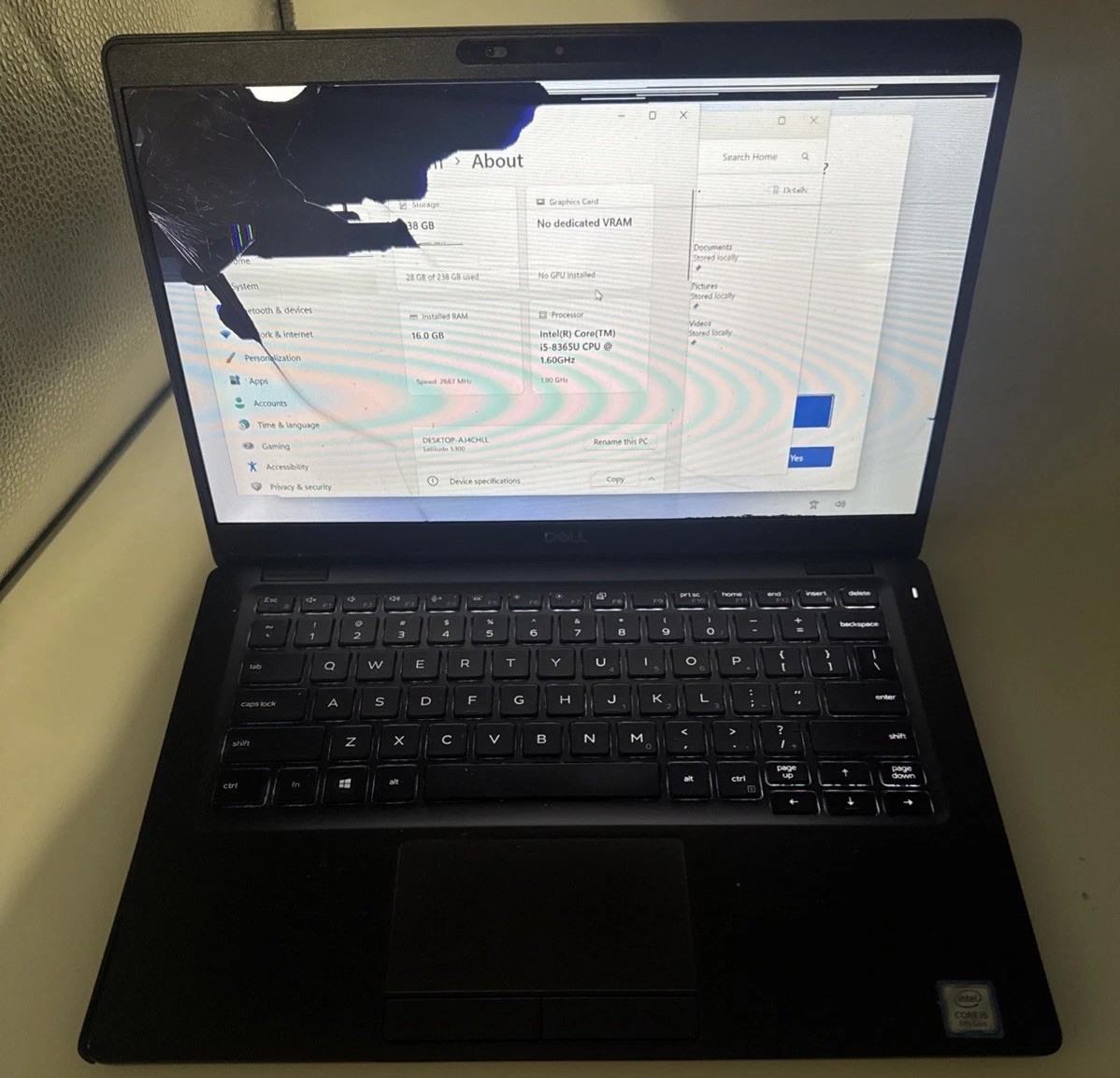 Dell Latitude 5300 – i5 8th Gen Everything Works As Should But BAD LCD SEE PICS gallery