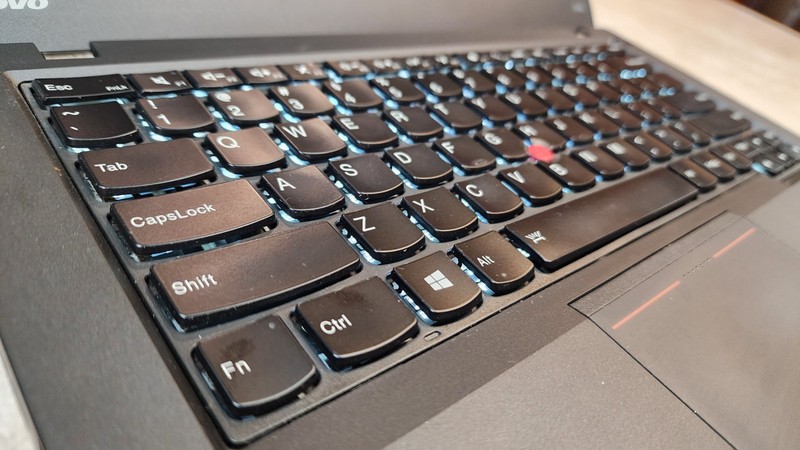 Lenovo ThinkPad T440s 14" i7-4600u 12GB RAM 240GB SSD Win11 Laptop READ gallery