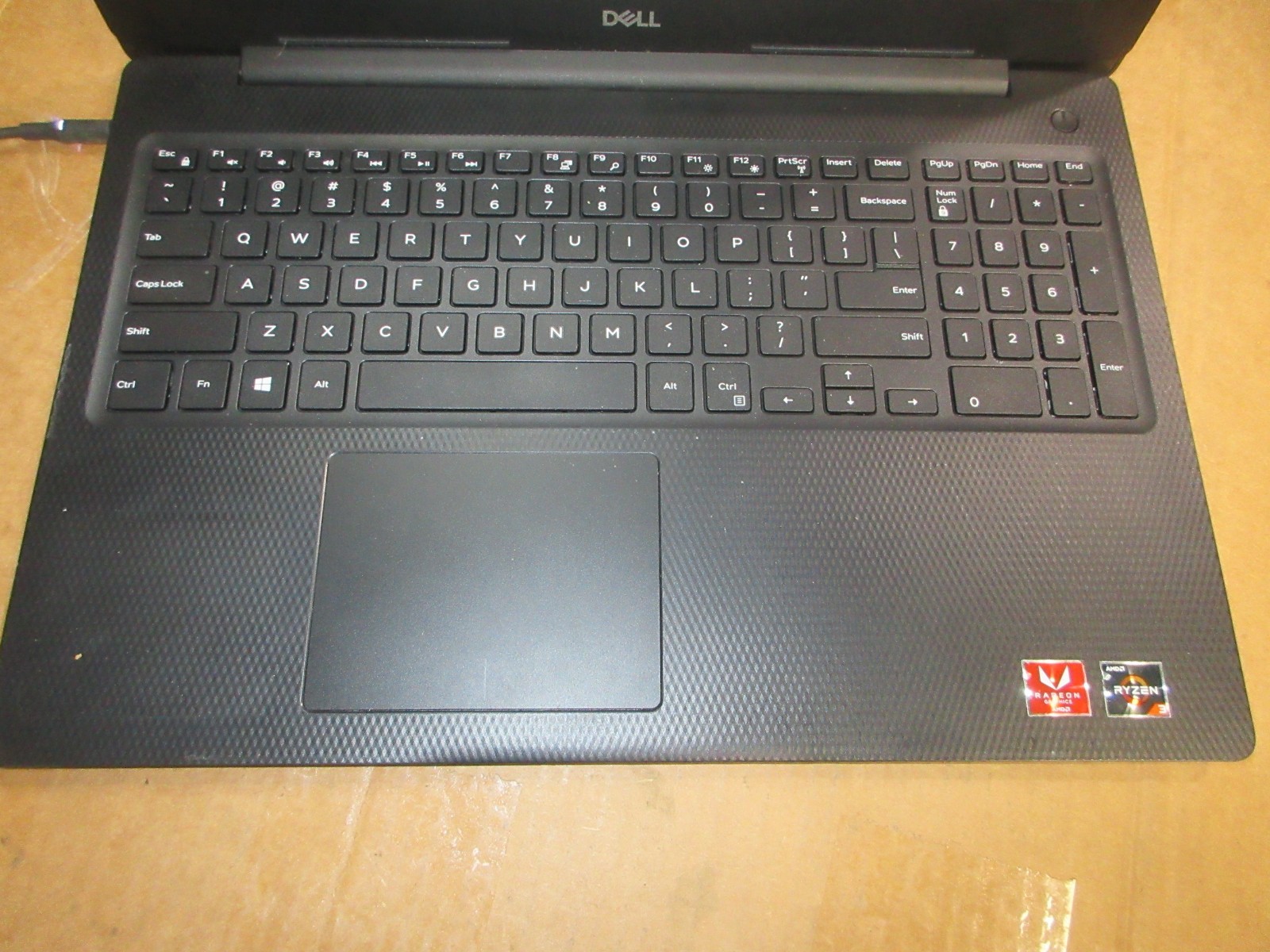 DELL INSPIRON 3585 15.6" LAPTOP AMD RYZEN 3 WIFI BATTERY - PARTS OR REBUILD gallery